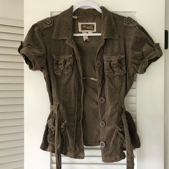 Militaresque Corduroy Vest - Picture 1 of 4
